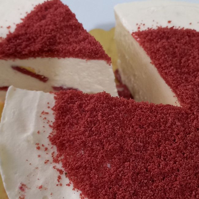 Red Velvet Ice Cream Cake