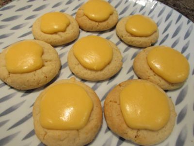 Iced Custard Bikkies