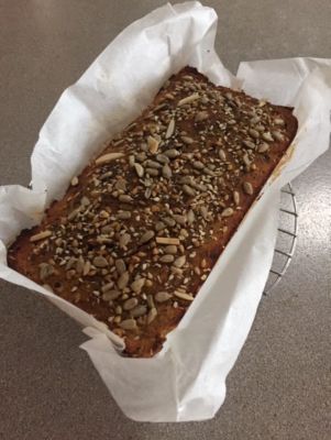 Nutty pumpkin bread