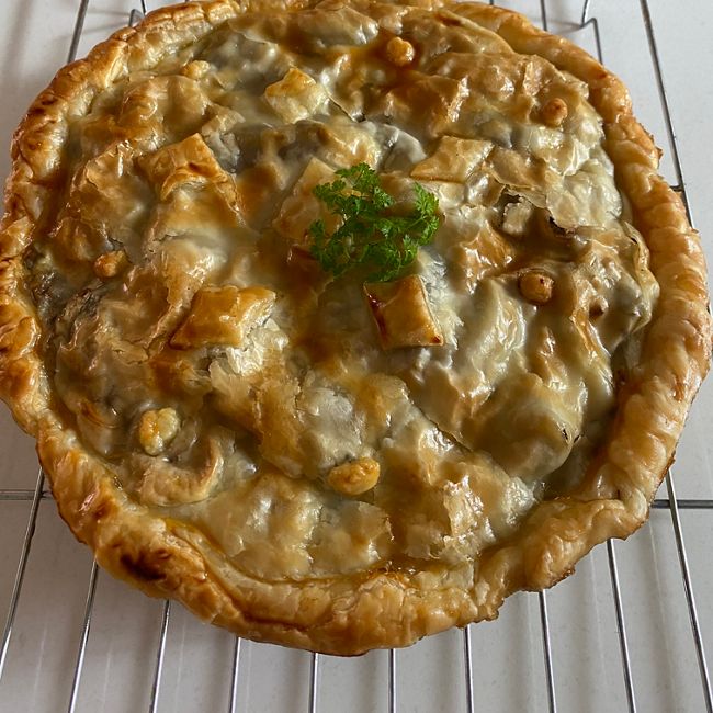 Chicken Mushroom and Brie Pie