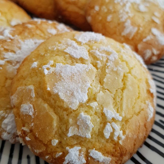 Lime Lemon and Macadamia Cookies