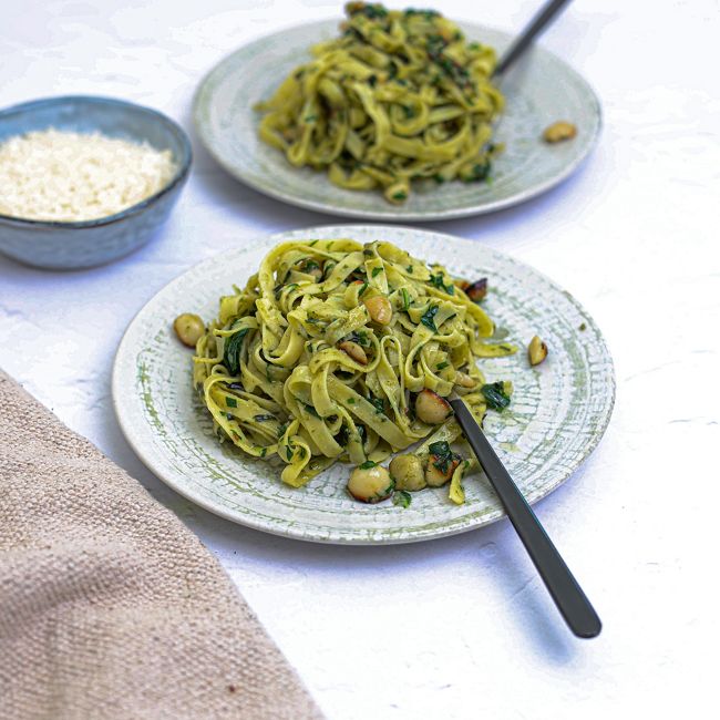 Macadamia Pesto Fettuccini