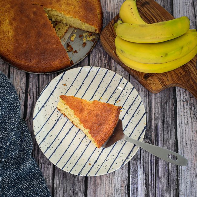 Mango & Banana Cake