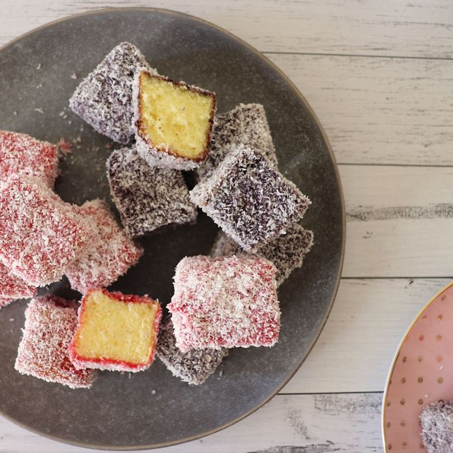 Berry Lamingtons