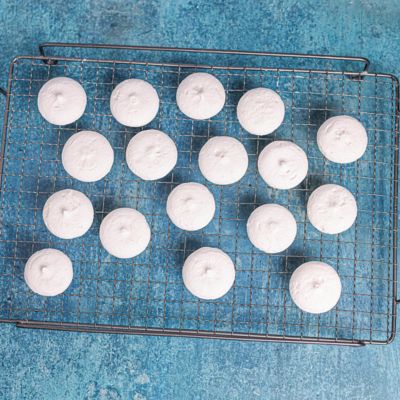 Mini Meringue Bites
