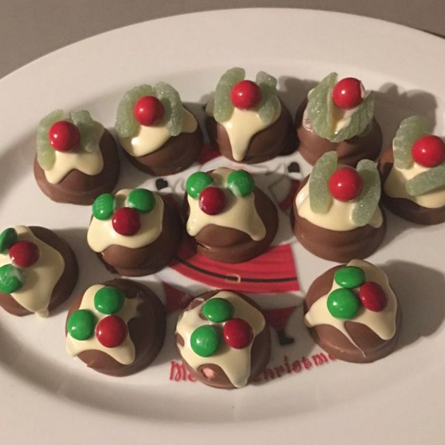 Mini Christmas Pudding Treat