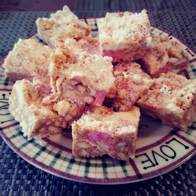 Marshmallow Slice