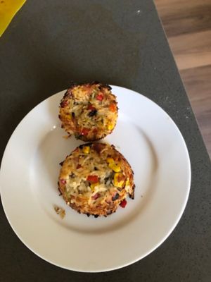 Fried rice muffin cups