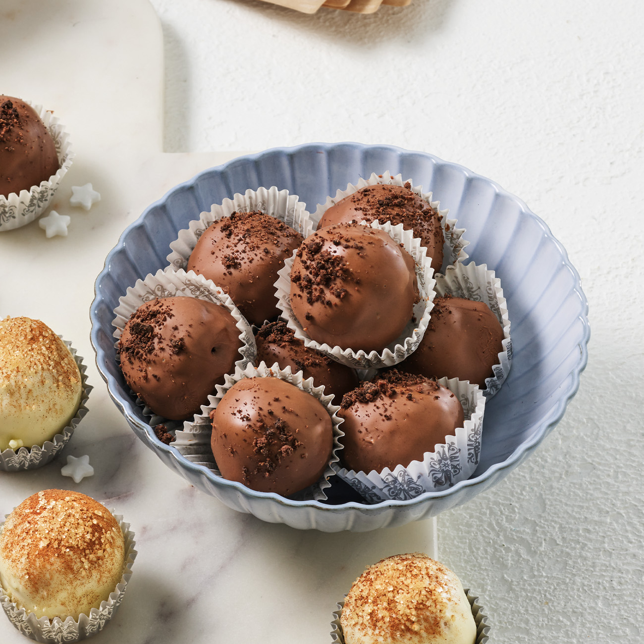 Oreo chocolate hazelnut truffles