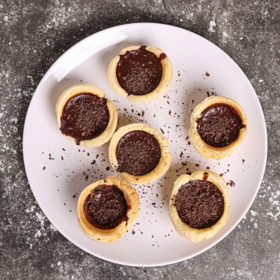 Passionfruit & Dark Chocolate Tarts