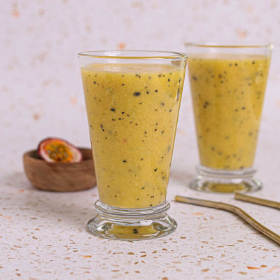 Passionfruit & Pineapple Smoothie