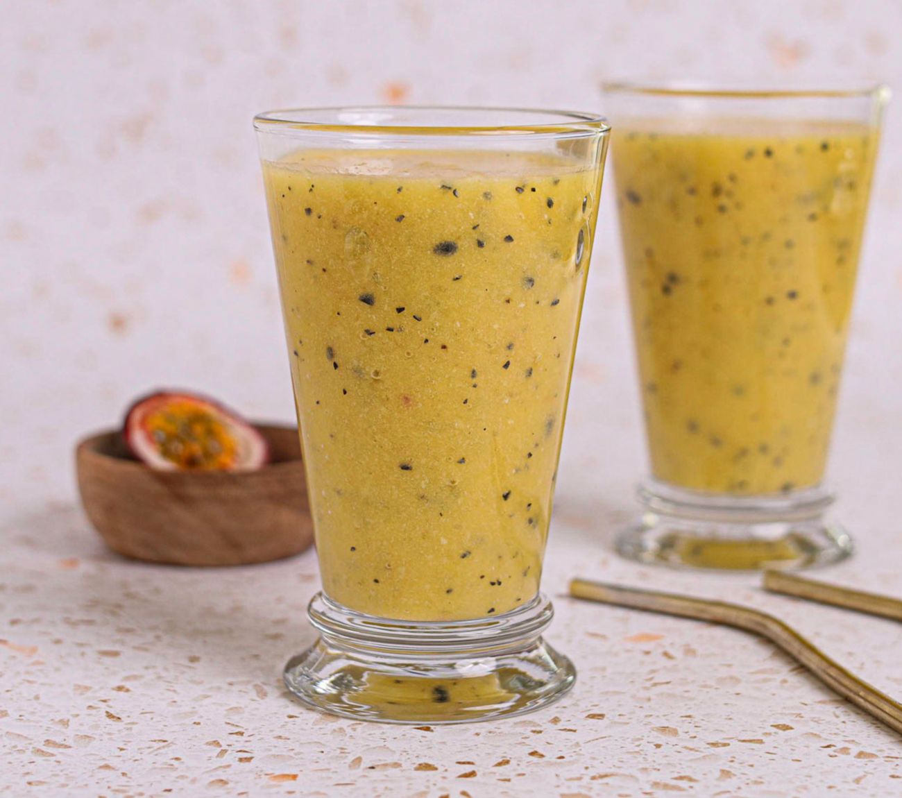 Top 95+ imagen pineapple passion fruit smoothie abzlocal fi