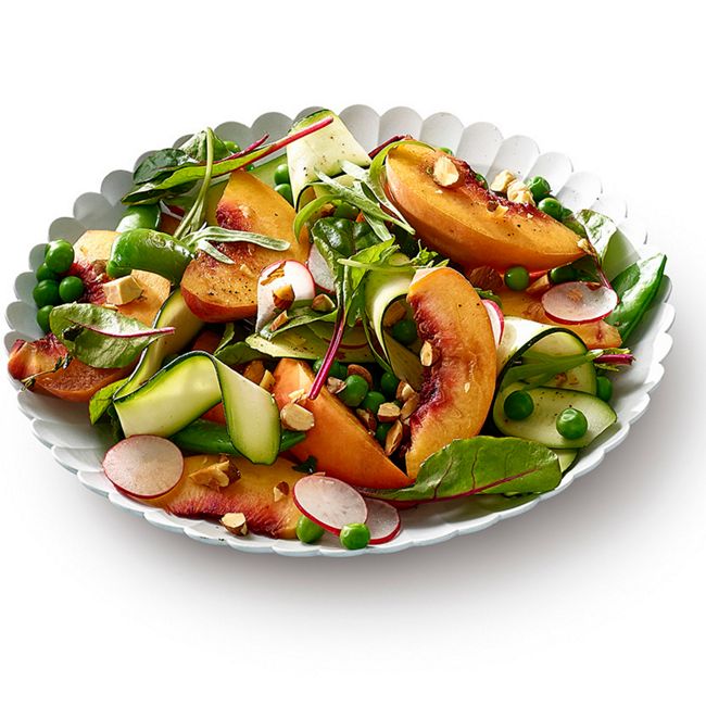Peach, Zucchini And Garden Pea Salad 