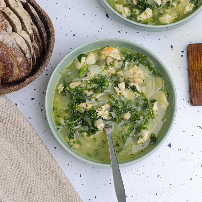 Pesto & Cannellini Bean Chicken Soup