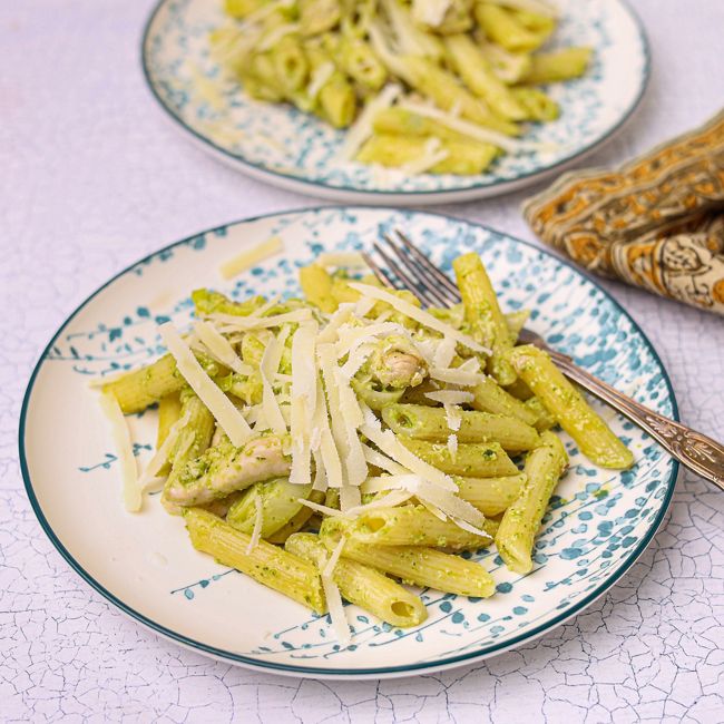 Pesto, Chicken & Leek Pasta Bake