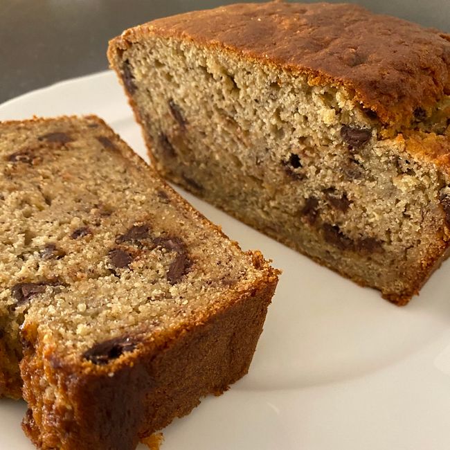 Easy Choc-chip Banana Bread