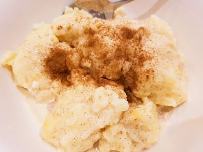 Ricotta & cinnamon cream dumplings