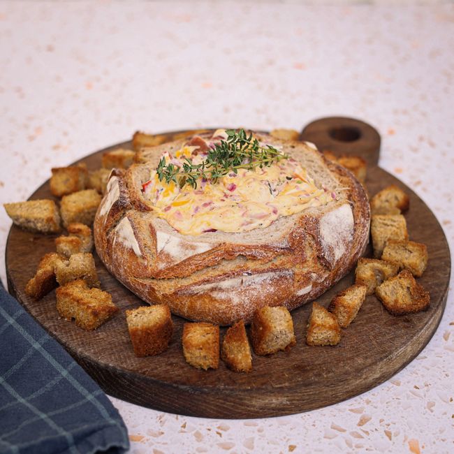Roasted Red Capsicum Cob Loaf