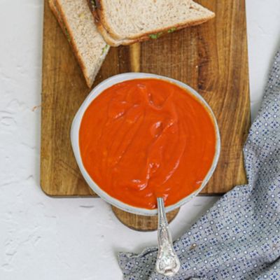 Roasted Tomato Soup & Pesto Mozzarella Toastie