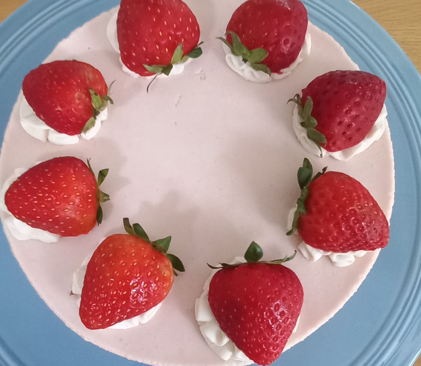 Basque Cheesecake with Strawberry Mousse
