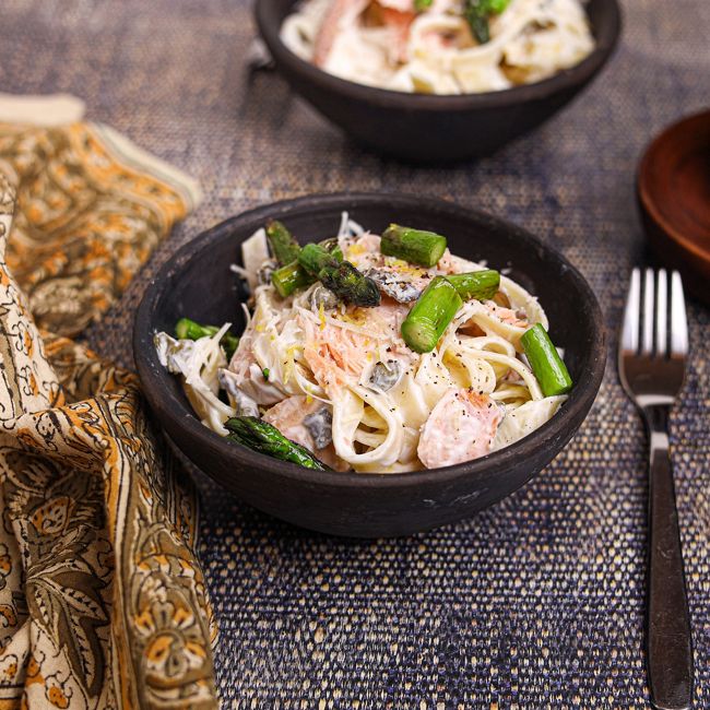 Salmon & Asparagus Fettuccine