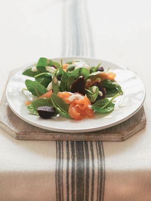 Smoked Salmon & Beet Salad With Creamy Dressing