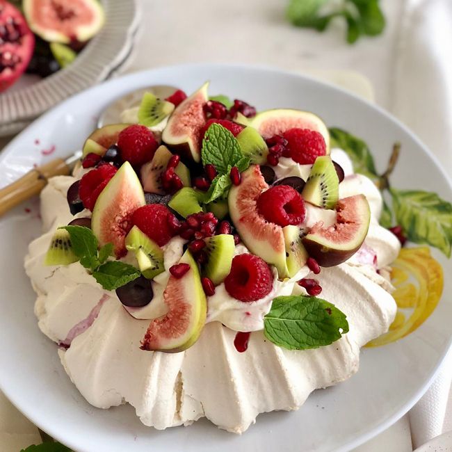 Seasonal Fruit Pavlova