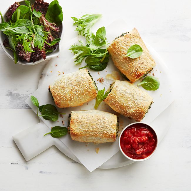 Sesame Spinach Rolls