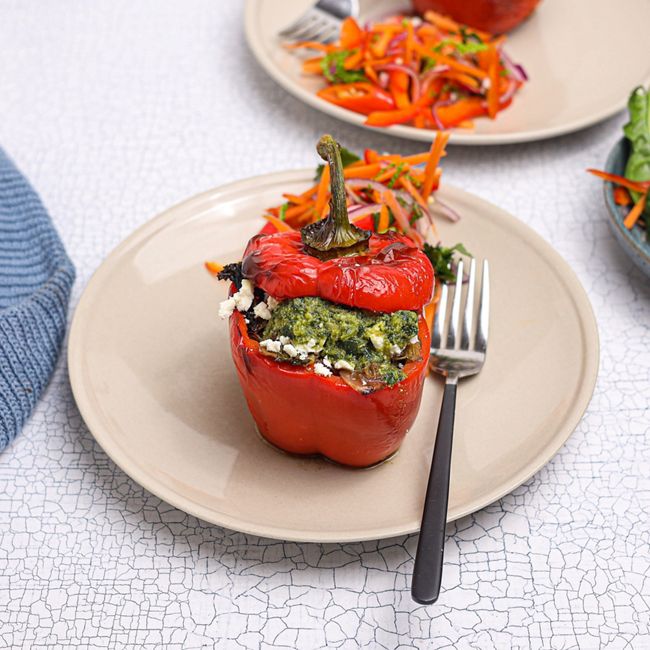 Slow Cooker Stuffed Capsicums