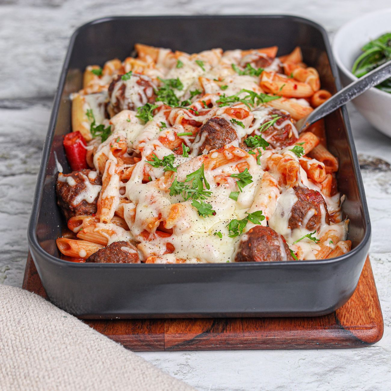 Spicy Meatball Pasta Traybake