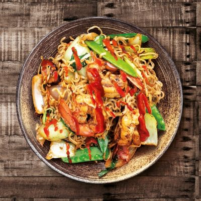 Sriracha Prawn Noodle Stir Fry