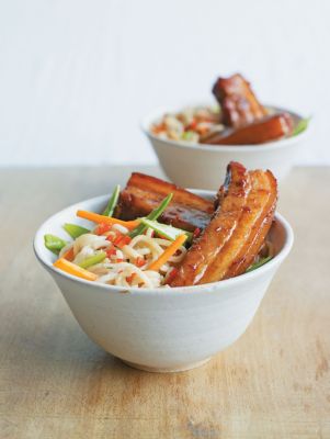 Sticky Spicy Pork With Vegetable Noodles