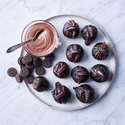 Surprise mud cake truffles