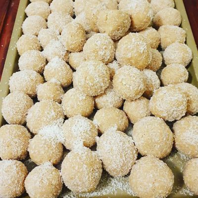 Caramilk balls