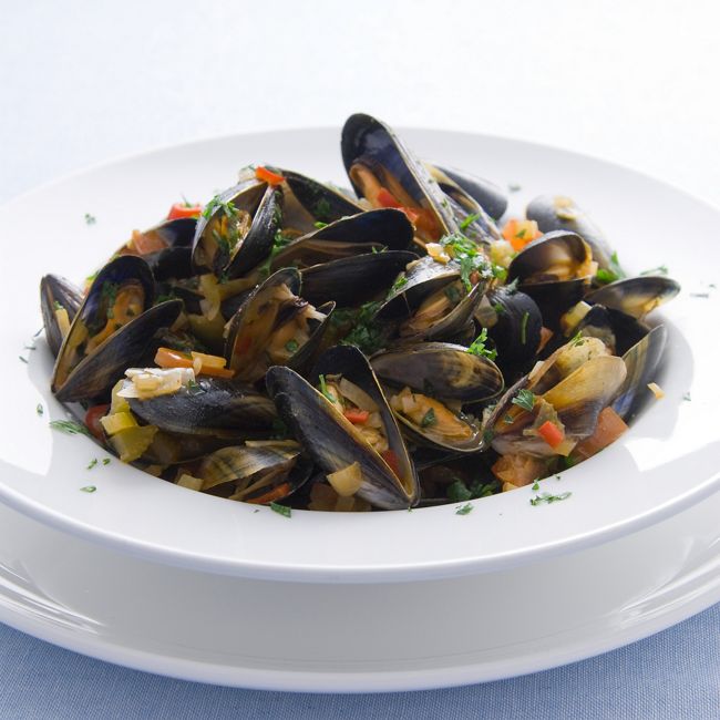 Mussels With Spicy Tomato Sauce