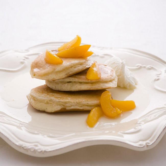 Cinnamon Pancakes With Apricots