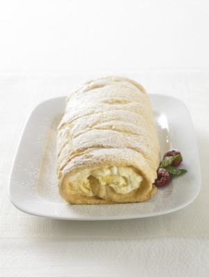 Lemon Meringue Roulade