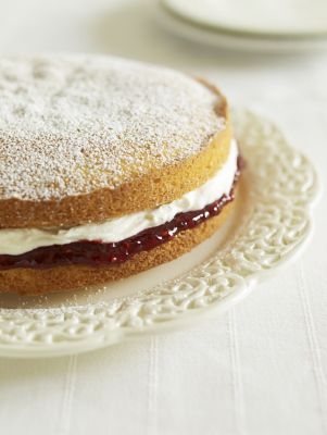 Victoria Sponge Cake