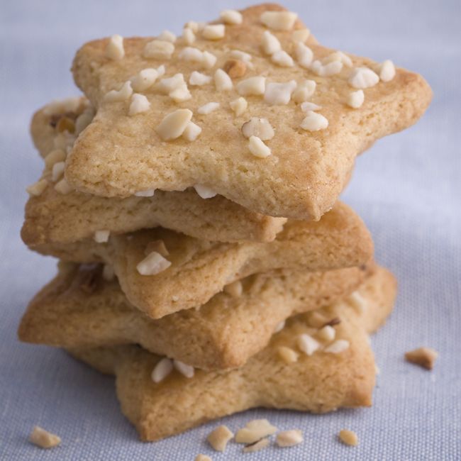Gingerbread Cookies with Almonds