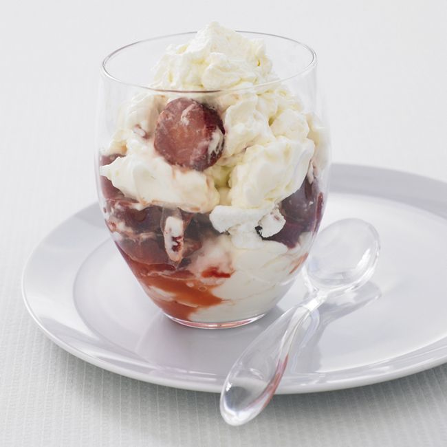 Creamy Eton Mess