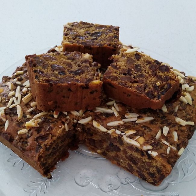 3 Ingredient Fruit Cake