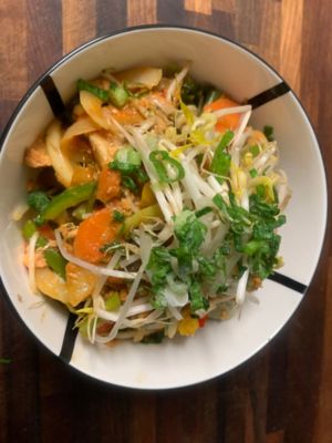 Oriental Red Salmon and Vegetable Stirfry