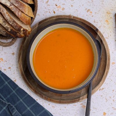 Tomato, Basil & Capsicum Soup