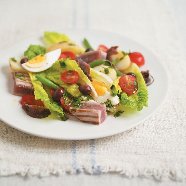 Seared Tuna With Niçoise Salad