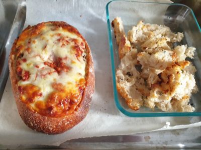 Cheesy Pizza bread dip