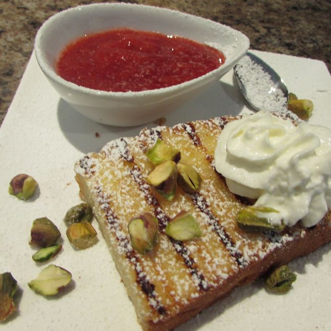 Grilled Madeira Cake with Strawberries & Cream