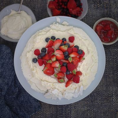 Vegan Pavlova
