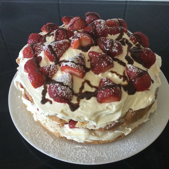 Three Ingredient Sponge Cake