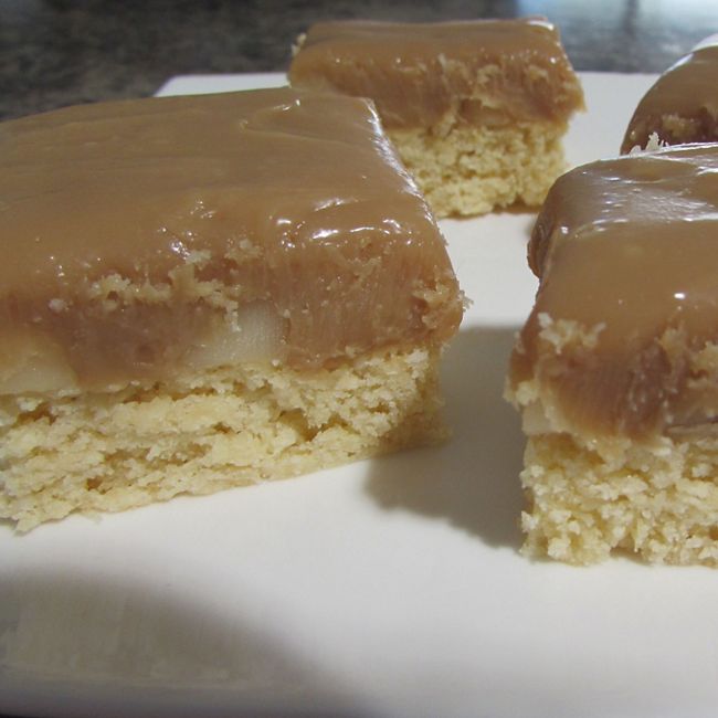 Caramel Macadamia Slice