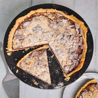 Walnut & Cinnamon Shoofly Pie